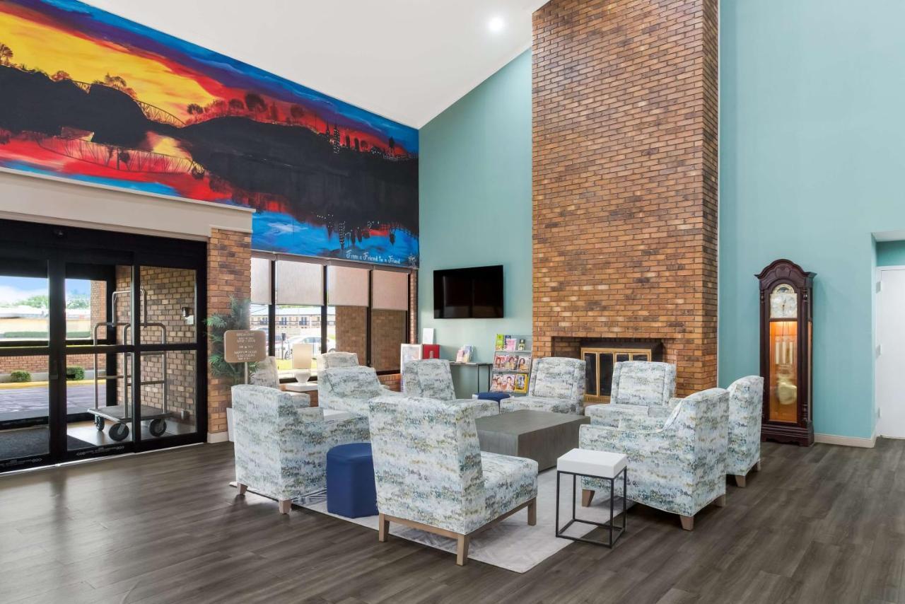 Surestay Plus Hotel By Best Western גרינווד מראה חיצוני תמונה