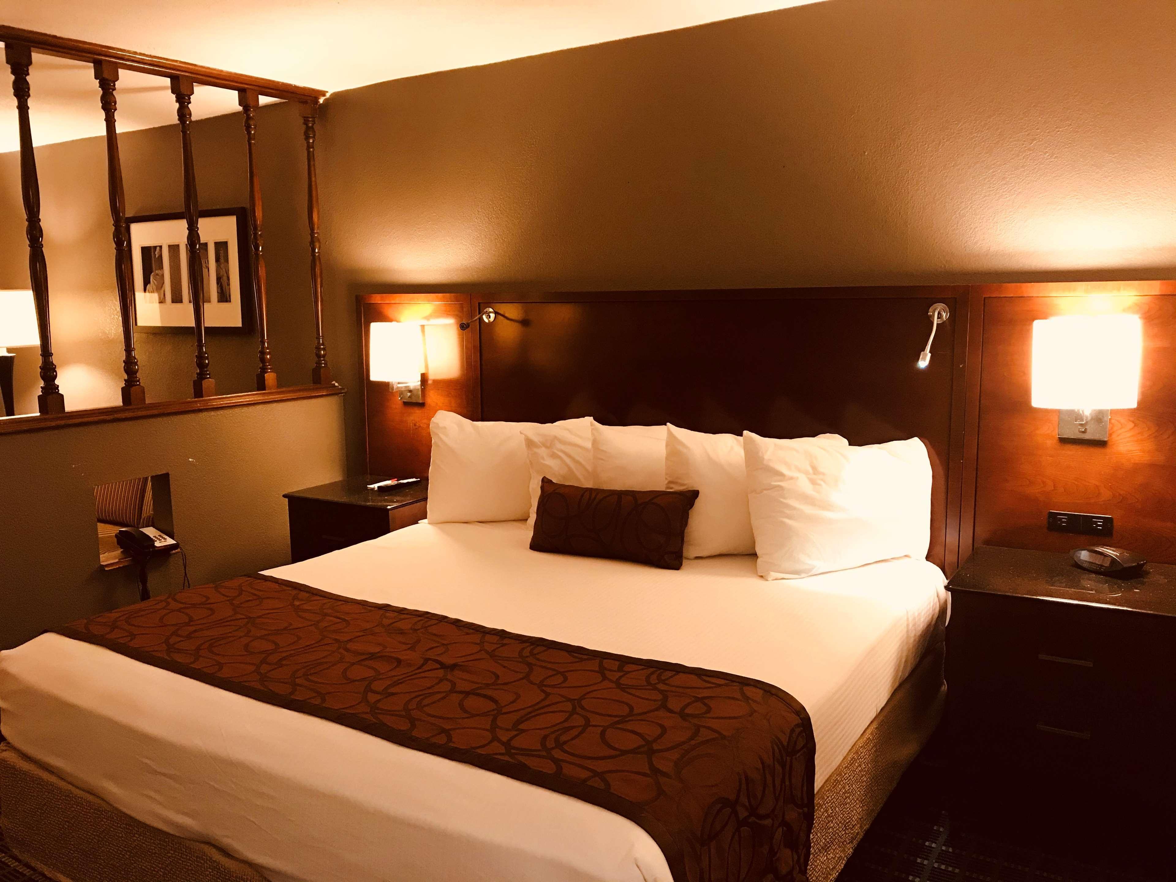 Surestay Plus Hotel By Best Western גרינווד מראה חיצוני תמונה
